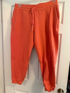 Lululemon Scuba size 14